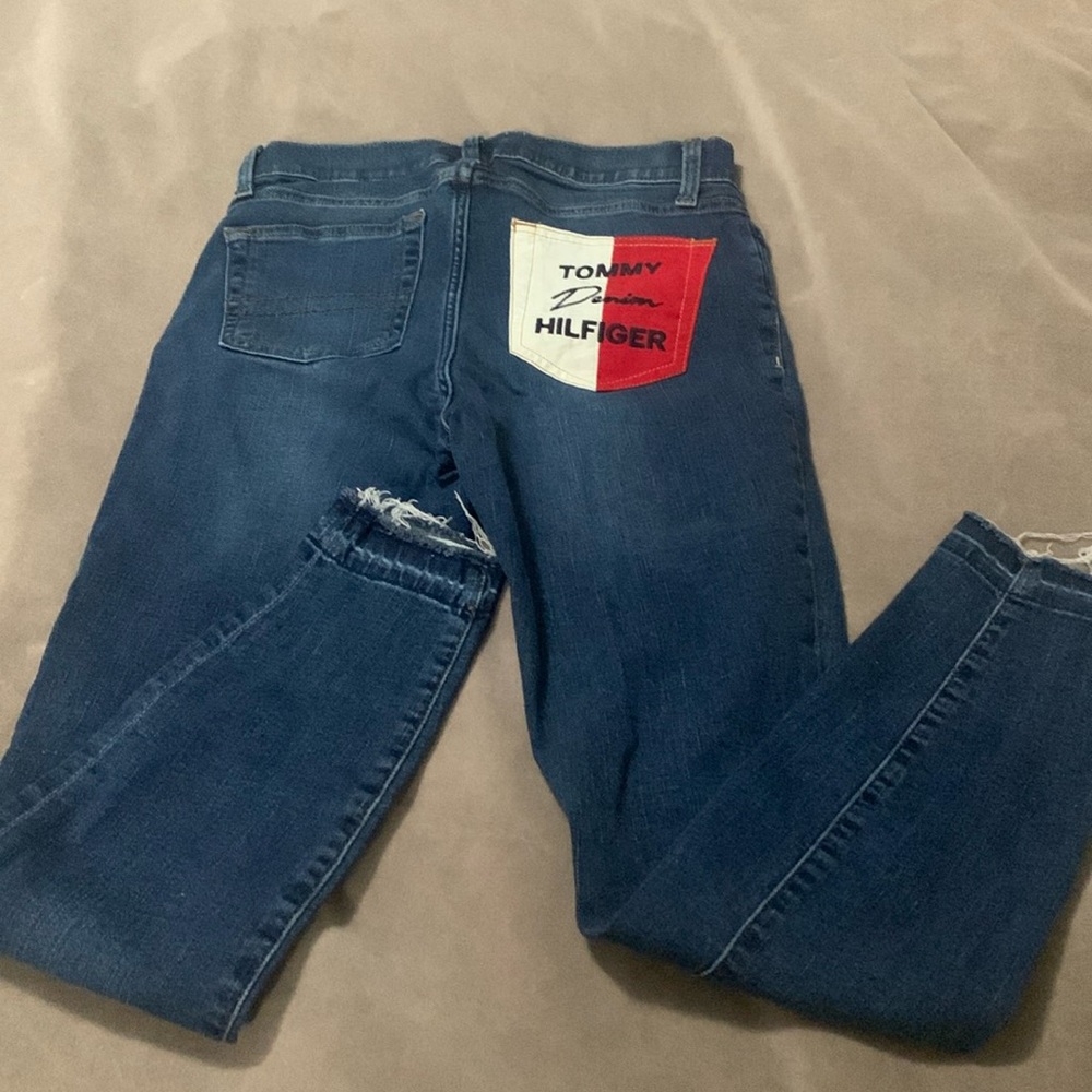 NWOT tommy jeans size 4